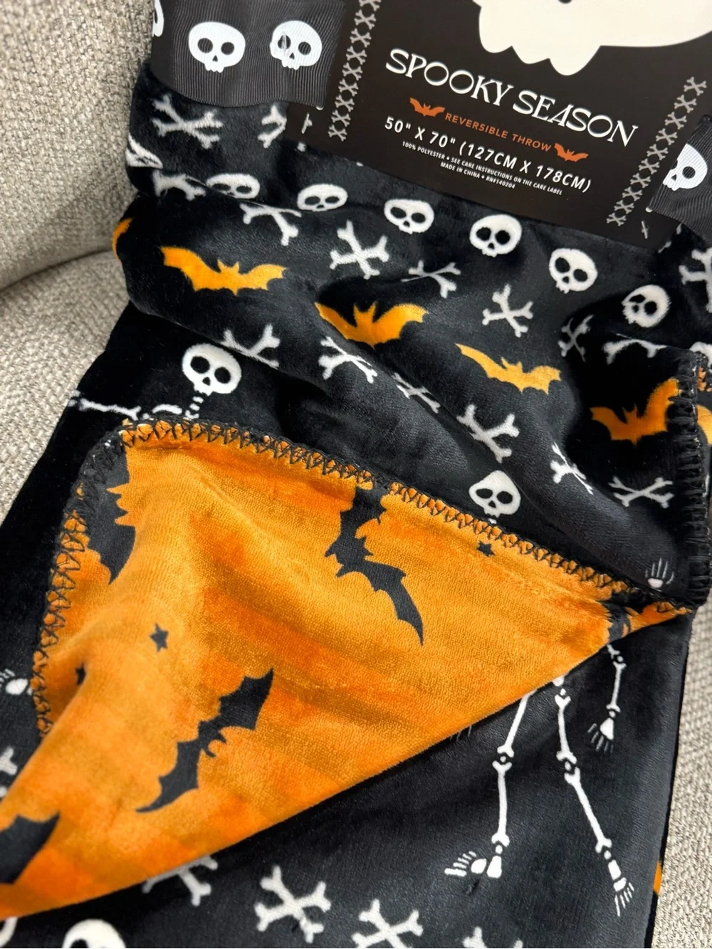 Dream Home Spooky Season Blanket - Black & Orange
